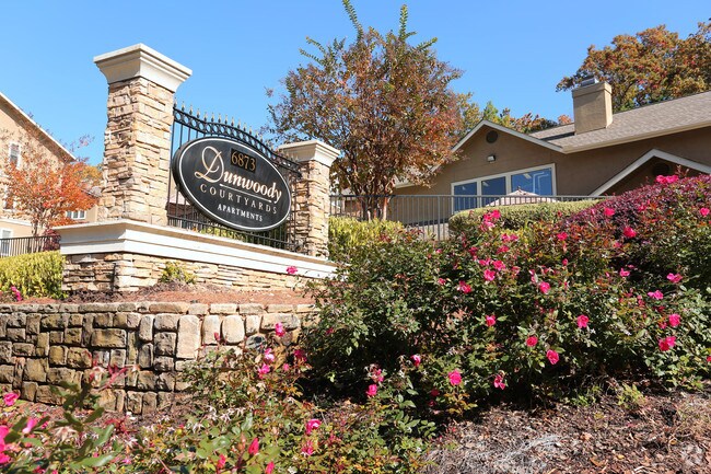 Dunwoody Courtyards Apartments