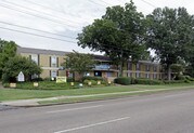 Bella Vista Apartments