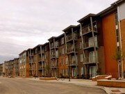 Waterside West at RiverPark Place Apartments