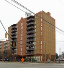 750 Adams Place Apartments