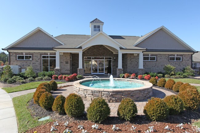 Wallburg Landing Apartments