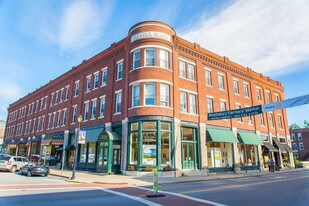 10 Merchants Row Middlebury VT Apartments