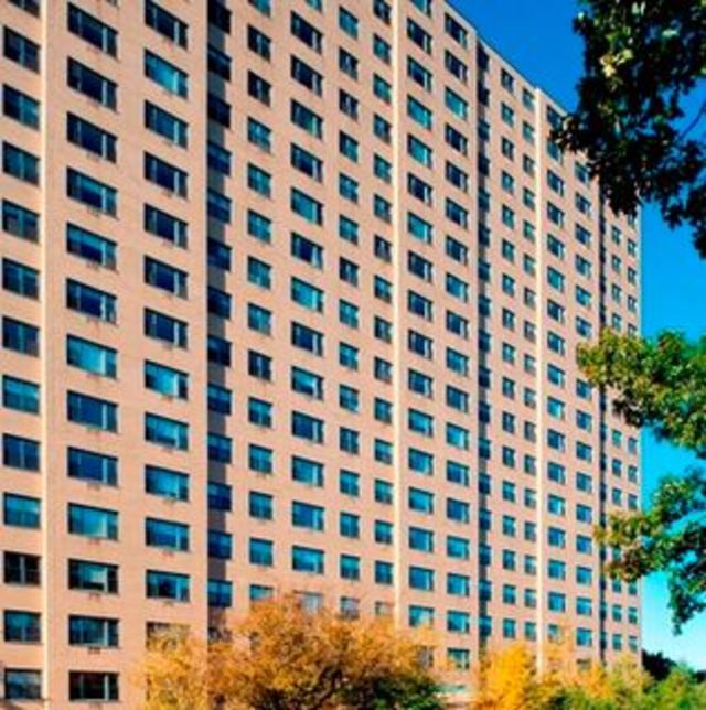 Parkside Place Apartamentos