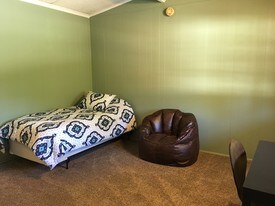 6710 Wabash Ave Terre Haute IN Apartments