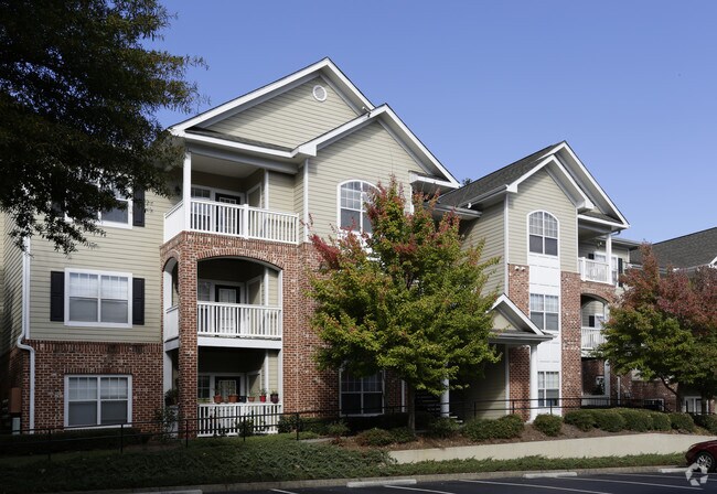 Decatur Crossing Apartments