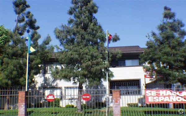 Rialto Breeze Apartments Rialto Ca Rialto Breeze Apartments Rialto Ca