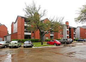 Arboretum Oaks Apartments