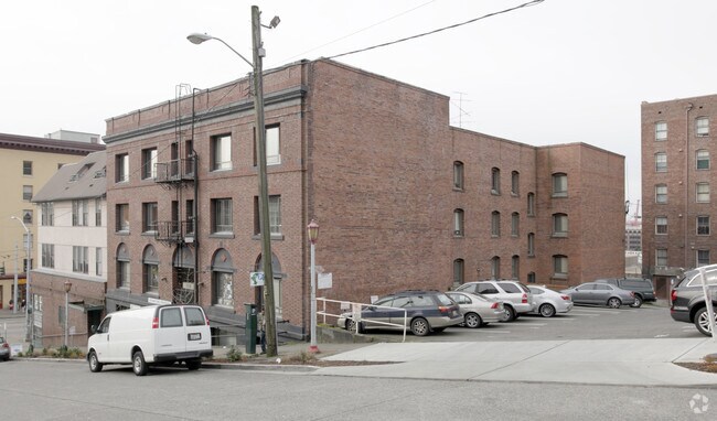 Crestview Rentals Seattle, WA