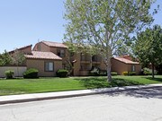 Granada Villas Apartments