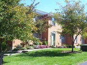Mallard Lakes Townhomes Apartments