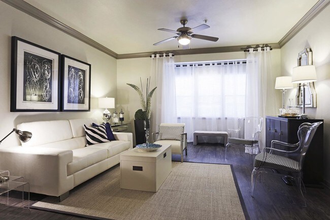 Portico Kirby Apartments