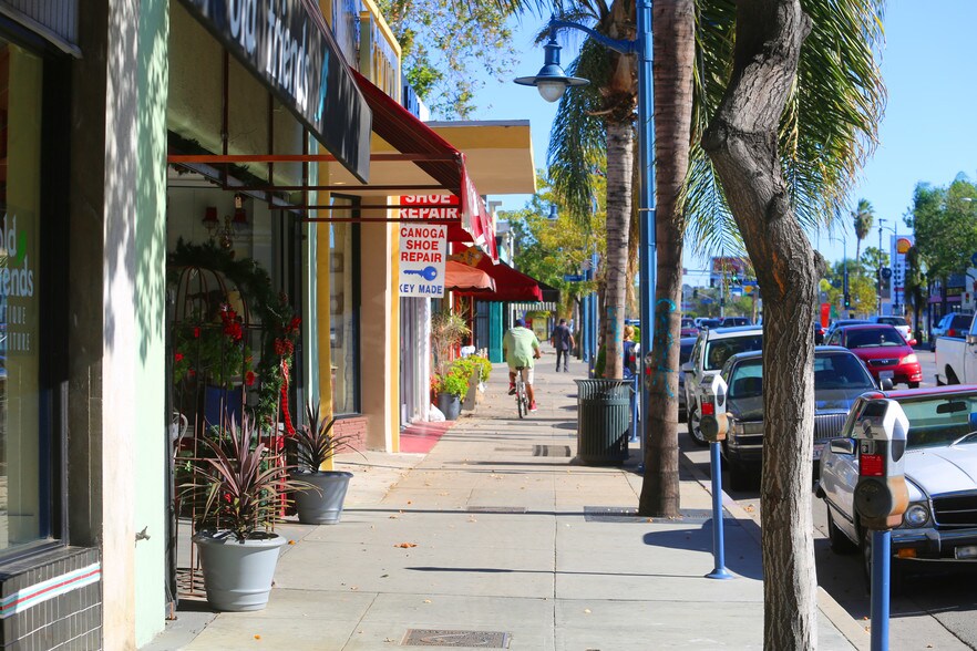 Owensmouth Apartments Rentals Canoga Park, CA