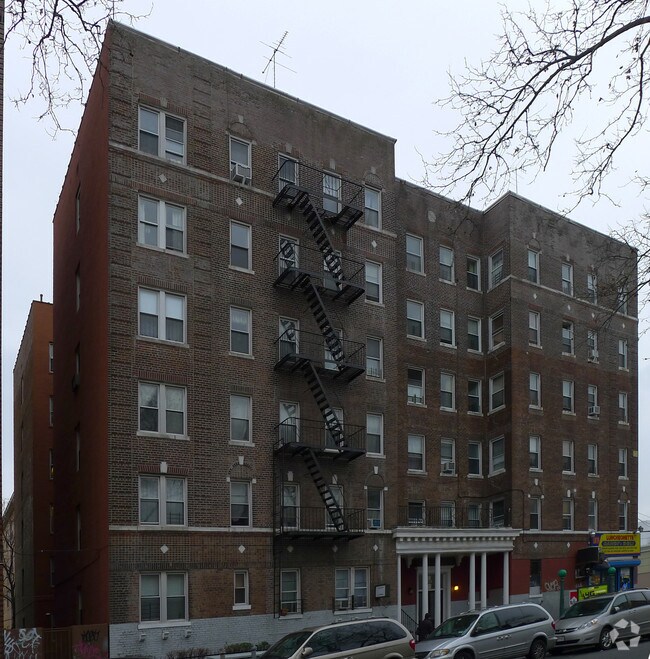 102 Albemarle Rd Rentals Brooklyn, NY