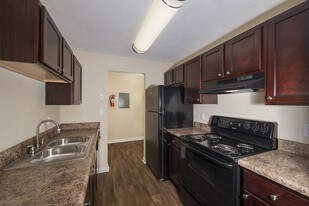 The Greens at Cascade - New Management Apartments
