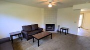 601 Hillview Dr Normal IL Apartments