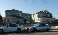 2750 Florence Ave Apartments