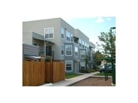 Gateway Crossing Apartments