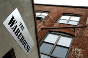 Warehouse Apartamentos