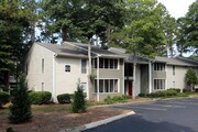 The Columns at Peachtree Corners Apartments