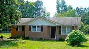 3 Bedroom Single-Family Home for Rent $800