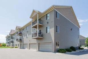 Grand River Estates Apartments