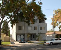 4820 W 119th Pl Apartments