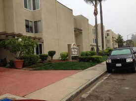 13754 Mango Dr Del Mar CA Apartments