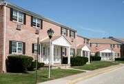 Silver Lake Manor Apartments