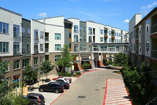 AMLI South Shore Apartments