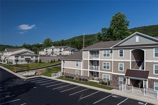 The Reserve at Manada Hill Apartments