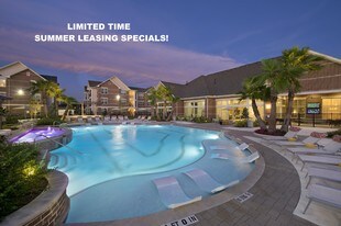 Ravella at Kingwood Apartments