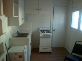 209 S Duck St Stillwater OK Apartments