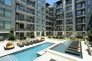 Echo Apartments