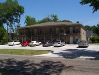 418 S 12th St Apartments