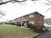 Farmington Court Apartments