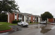 Hunters Chase Apartments