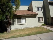 2 Bedroom Townhome for Rent $900