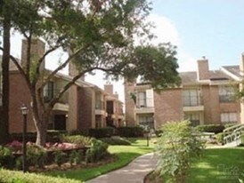 Deerbrook Garden Apartments