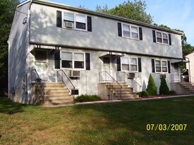 16 Laird Dr Bristol CT Apartments