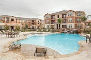 Parkway Grande Apartments
