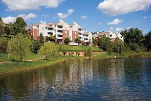 Lakeside Apartments