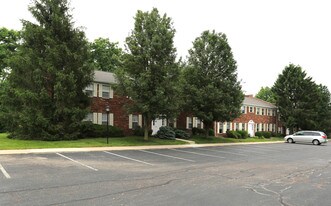 Olde Montgomery Apartments