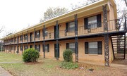 Woodlawn Manor Apartments