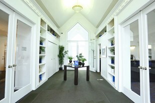 Briar Cove Apartments