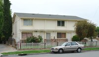 470 E Branham Way Apartments