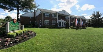 Windsor Castle Apartments