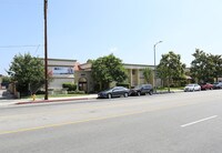 Meridian Court Apartments