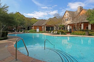 Lodge at Warner Ranch Apartments