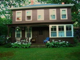 461 High St South Kingstown RI Apartments