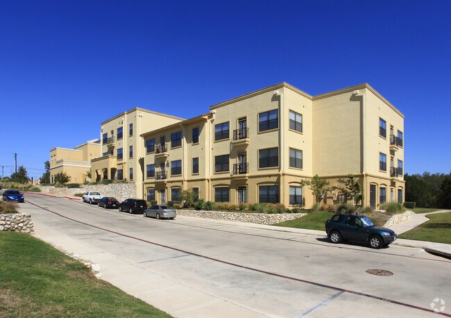 Paseo at Bee Cave Apartments